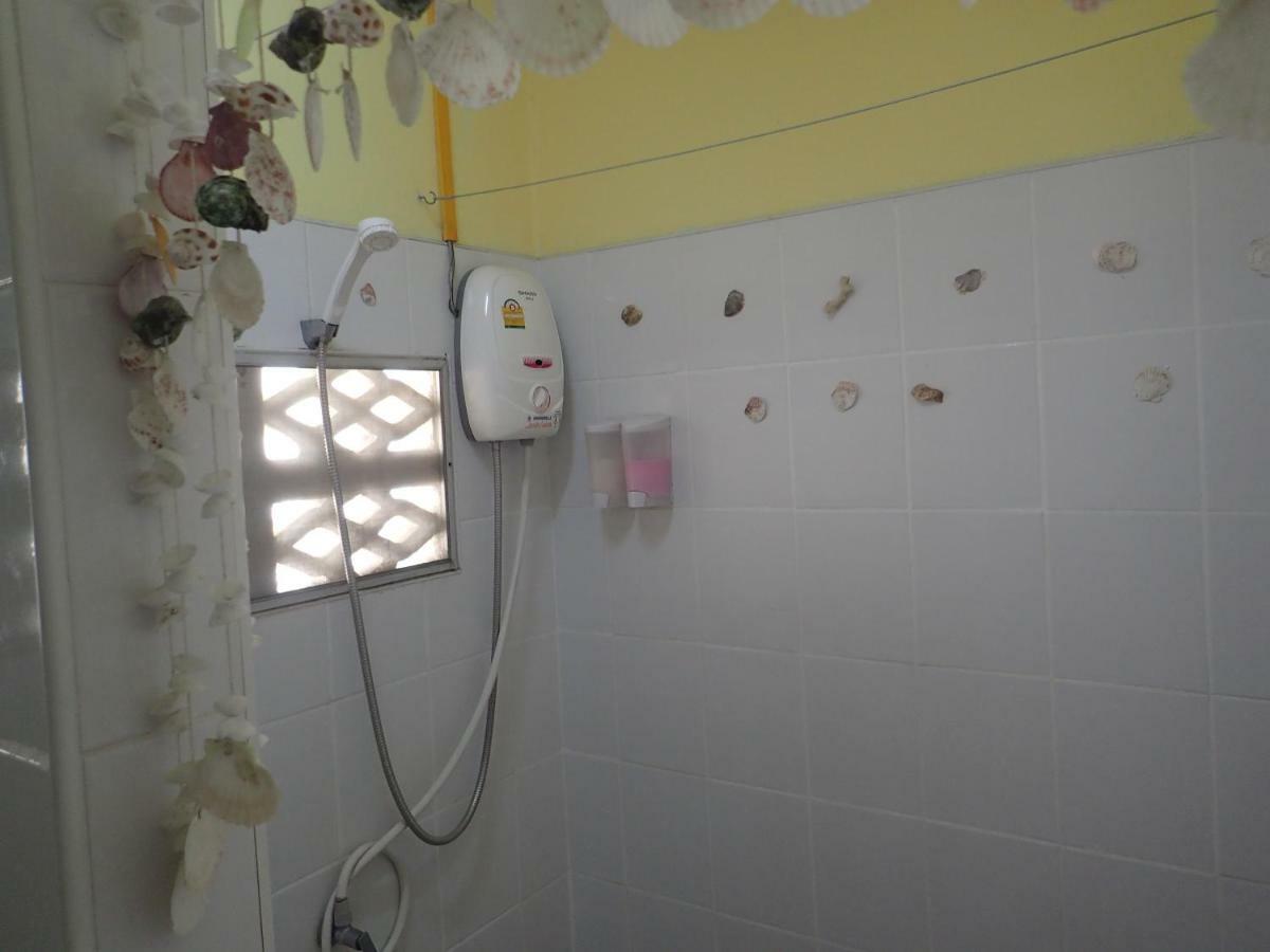 Captain Nemo Guesthouse Тау Экстерьер фото