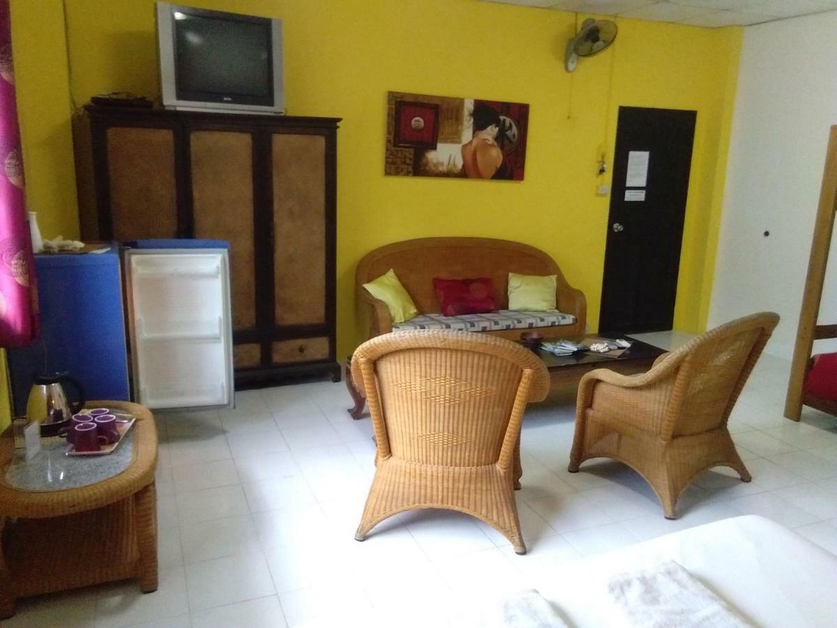 Captain Nemo Guesthouse Тау Экстерьер фото